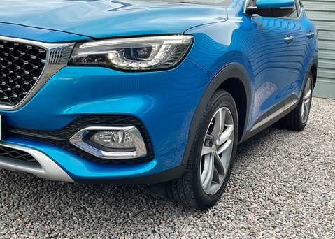 MG HS 1.5 T-GDI EXCLUSIVE 5