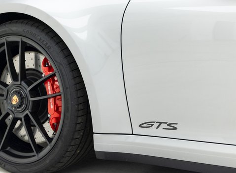 Porsche 911 (992) Carrera GTS 24