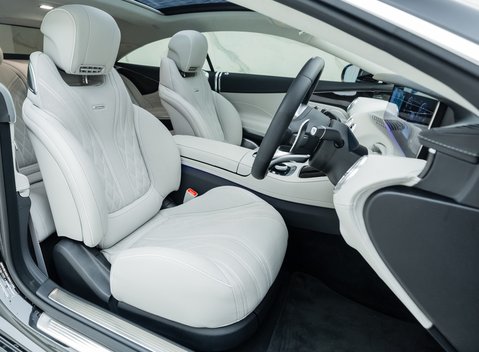 Mercedes-Benz AMG S63 Coupe Premium 14