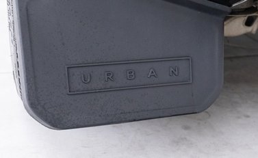 Land Rover Defender 110 V8 P525 URBAN XRS 50