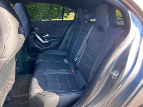 Mercedes-Benz A Class 2.0 A35 AMG (Premium Plus) SpdS DCT 4MATIC Euro 6 (s/s) 5dr 39