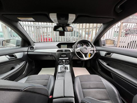 Mercedes-Benz C Class C220 CDI AMG SPORT EDITION 27