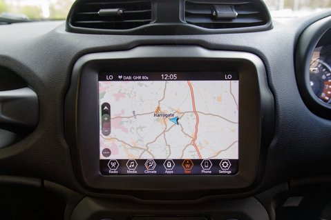 Jeep Renegade NIGHT EAGLE 27