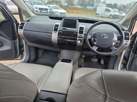 Toyota Prius 1.5 T3 CVT 5dr 16