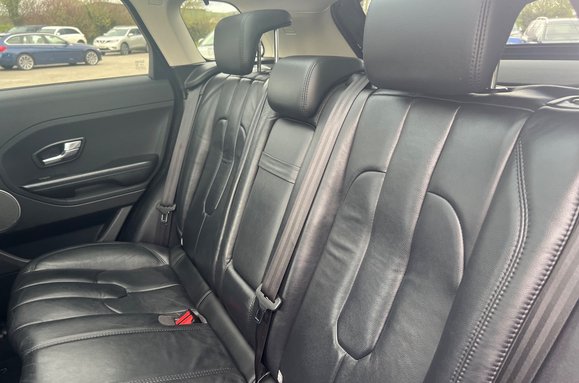 Land Rover Range Rover Evoque 2.2 SD4 PURE TECH AUTO 30