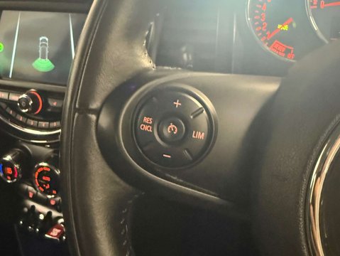 Mini Hatch 1.5 Cooper 3dr 15