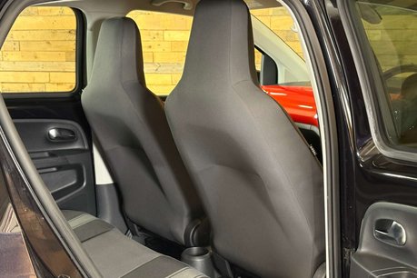 Volkswagen Up 1.0 High up! Hatchback 5dr Petrol ASG Euro 5 (75 ps) 55