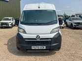 Vauxhall Movano MWB L2H2 Medium Roof Prime Air Con Ply Lined Sensors EURO 6 3