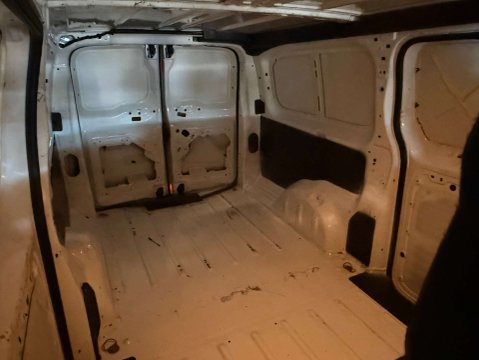 Vauxhall Vivaro 1.5 Vivaro 2900 Sportive S/S 14