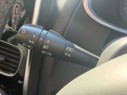 Renault Clio ICONIC TCE 14
