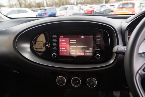 Toyota Aygo X VVT-I PURE 24