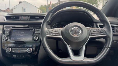 Nissan Qashqai DCI TEKNA PLUS 11