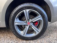 Jaguar F-Pace 3.0 D300 V6 S Auto AWD Euro 6 (s/s) 5dr 62