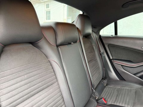 Mercedes-Benz CLA Class 2.1 CLA 220 AMG Sport CDi Auto 4dr 12