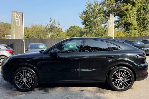 Porsche Cayenne V6 E-HYBRID BLACK EDITION -MATRIX LEDS -360 CAMS -WHITE LEATHER INTERIOR 9