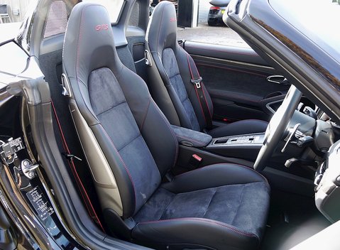 Porsche Boxster GTS 5