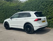Volkswagen Tiguan 2.0 TDI R-Line SUV 5dr Diesel DSG Euro 6 (s/s) (150 ps) 7