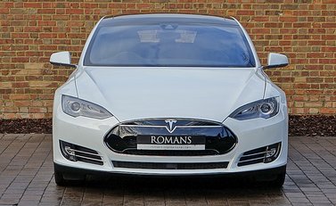 Tesla Model S P85D 2