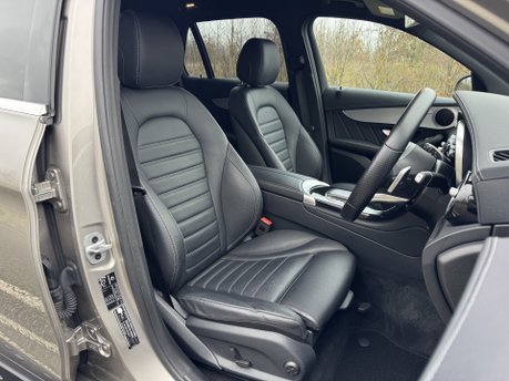 Mercedes-Benz GLC GLC 300 MHEV 4Matic AMG Line Auto Petrol SAT NAV/PARKTRONIC/SIDE STEPS 3