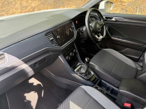 Volkswagen T-Roc 1.6 T-Roc R-Line TDI 5dr 3
