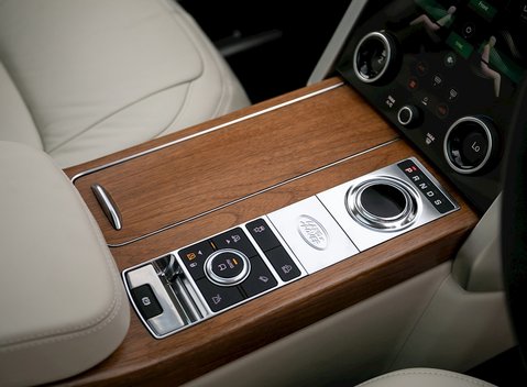 Land Rover Range Rover 4.4 SDV8 Autobiography 22