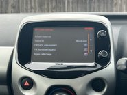 Toyota Aygo VVT-I X-PLAY X-SHIFT 23