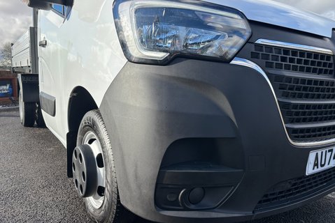 Renault Master ML35TW 130 ps dCi Business Tipper with Air Con / Tow Axle / Sat Nav 20