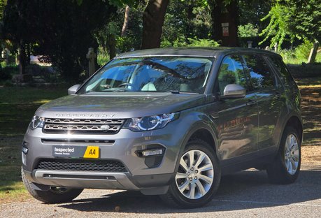 Land Rover Discovery Sport 2.0 Discovery Sport SE Tech TD4 Auto 4WD 5dr