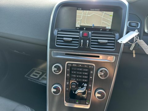 Volvo XC60 2.0 D4 SE Nav Euro 6 (s/s) 5dr 23