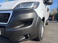 Peugeot Boxer 333 L1 H1 120 ps BlueHdi Professional - Sat Nav & Air Con 19