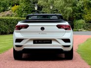 Volkswagen T-Roc R-LINE TSI EVO DSG 28