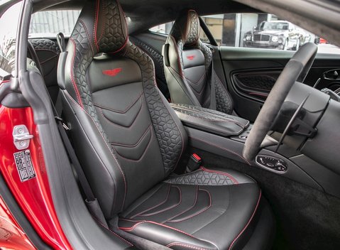 Aston Martin DBS Superleggera 12