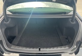 BMW 3 Series 318D SPORT 44