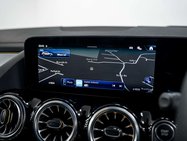 Mercedes-Benz EQA EQA 350 AMG Line Premium Plus 4M 4WD 5dr 36