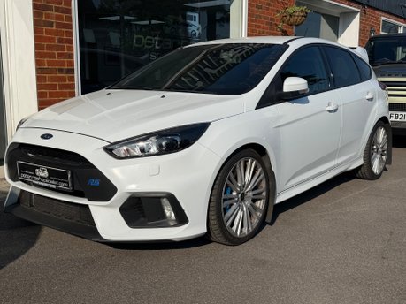 Ford Focus RS 2.3T EcoBoost RS Hatchback 5dr Petrol Manual AWD Euro 6 (s/s) (350 ps)