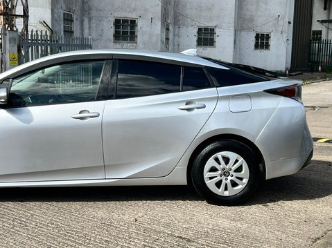 Toyota Prius VVT-I ACTIVE 25