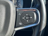 Volvo XC40 B4 R-DESIGN PRO MHEV 38