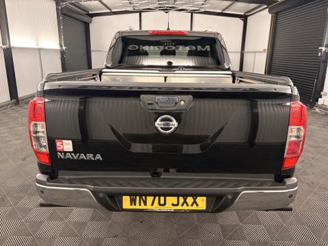 Nissan Navara 2.3 dCi Tekna Auto 4WD Euro 6 4dr 49