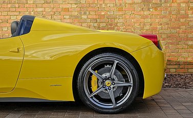 Ferrari 458 Spider 9