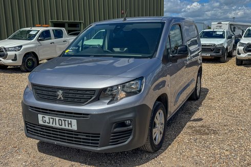 Peugeot Partner AUTO SWB L1H1 Low Roof Asphalt Air Con Alloys Sensors Cam EURO 6 NO VAT