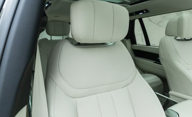 Land Rover Range Rover P460e AUTOBIOGRAPHY LWB 13