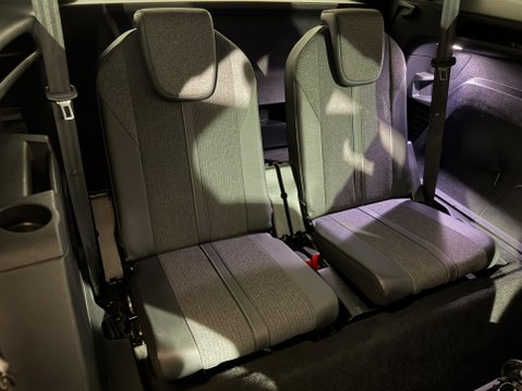 Peugeot 5008 BLUEHDI S/S GT LINE 20