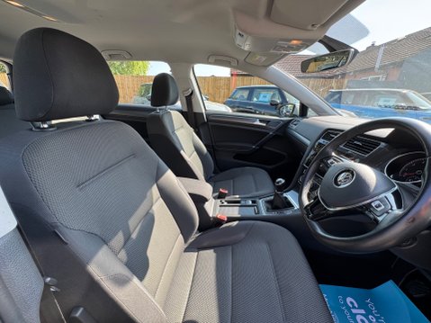 Volkswagen Golf SE TSI 50