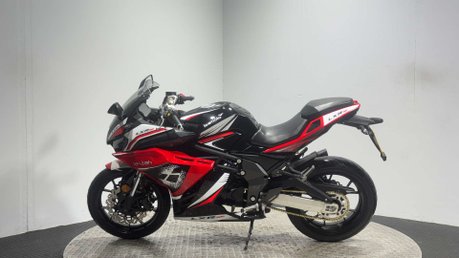 Lexmoto LXR SE TR 125 2022 9K NEW MOT 125CC SPORTS BIKE LEARNER 1 OWNER 4