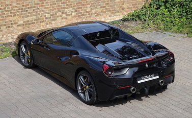 Ferrari 488 Spider 30