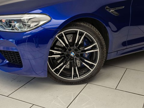 BMW M5 4.4 M5 Auto 4WD 4dr 10