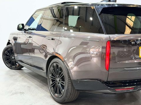 Land Rover Range Rover 4.4 P530 V8 First Edition SUV 5dr Petrol Auto 4WD Euro 6 (s/s) (530 ps) 21