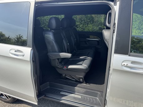 Mercedes-Benz V Class V220 D Sport Auto Diesel 8 Seater EX-LWB/SAT NAV/FULL LEATHER/VAT Q 3