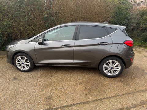Ford Fiesta Fiesta Titanium 5 door 1.0L EcoBoost 125PS mHEV FWD 6-Speed Manual 4
