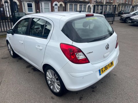 Vauxhall Corsa 1.4 16V SE Auto Euro 5 5dr 4